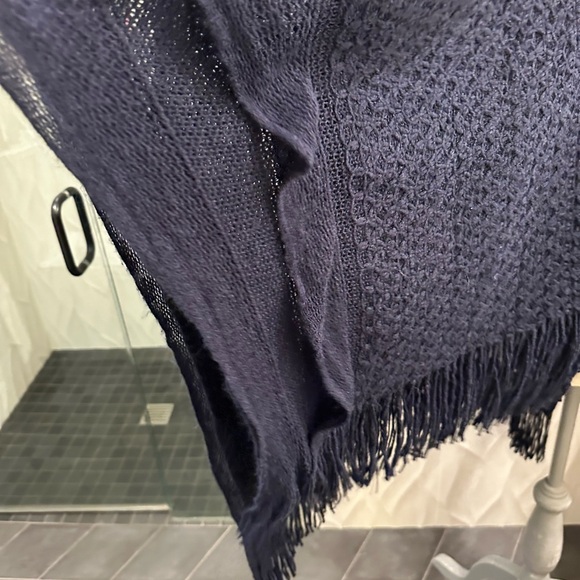 Fringed navy shrug - Picture 6 of 6